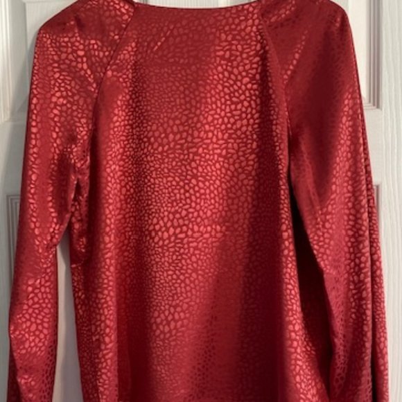 WHBM Long Sleeved Pink/Red Blouse Size Small - Picture 3 of 9